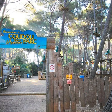 In Six Fours Les Plages With Wifi * סיס-פור-לה-פלאז'
